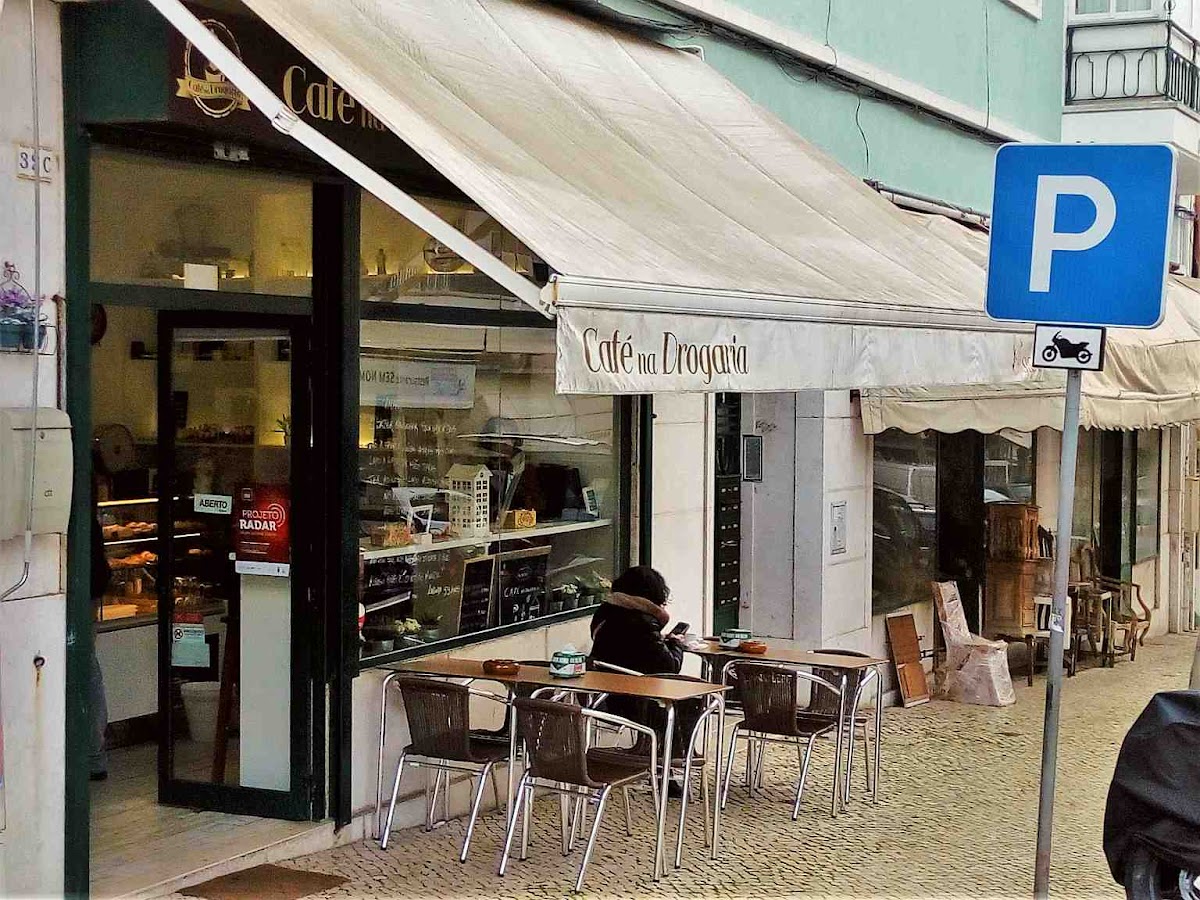 Café Na Drogaria interior