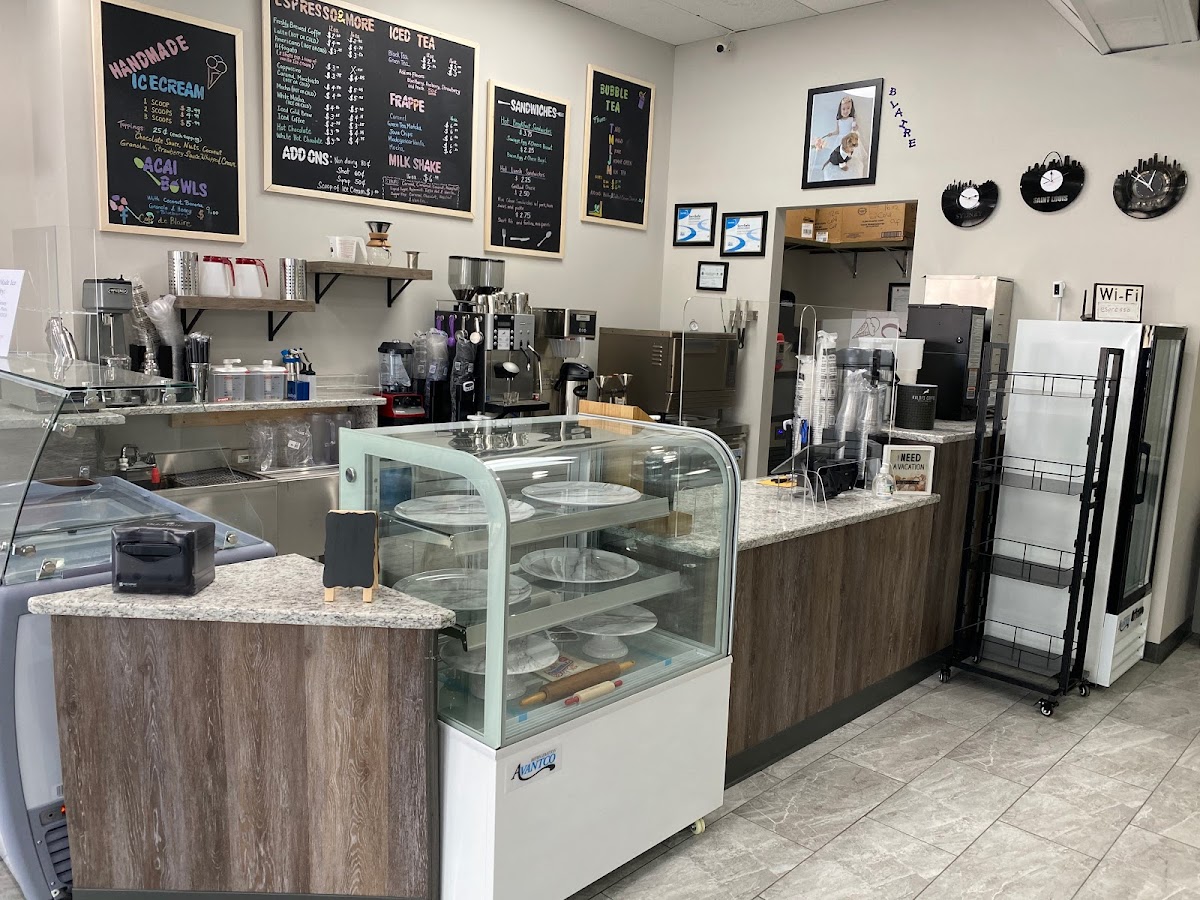 Cafe de Blaire interior