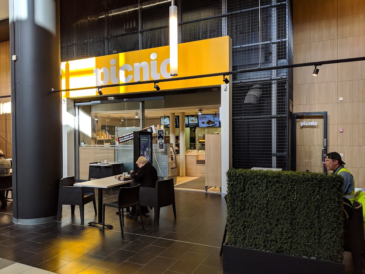 Picnic Pasila interior