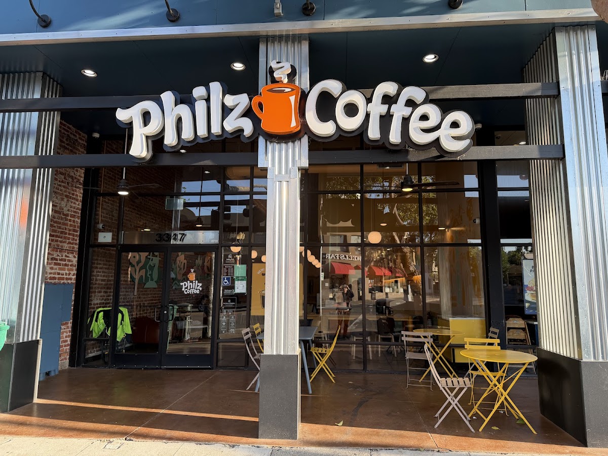 Philz Coffee interior