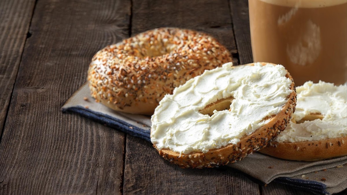 Einstein Bros. Bagels interior