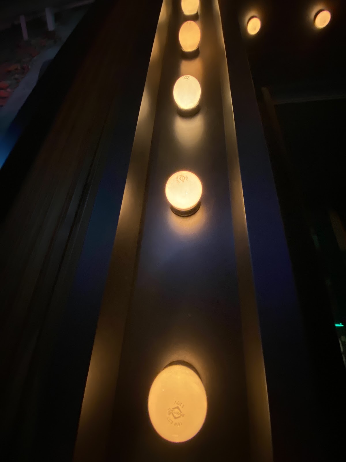 Whatelse coffee interior