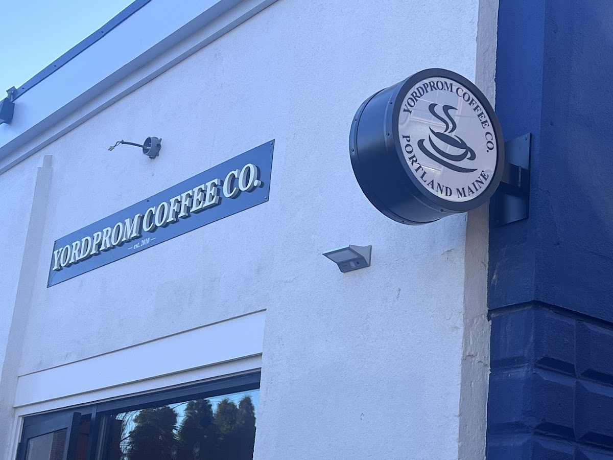 Yordprom Coffee Co interior