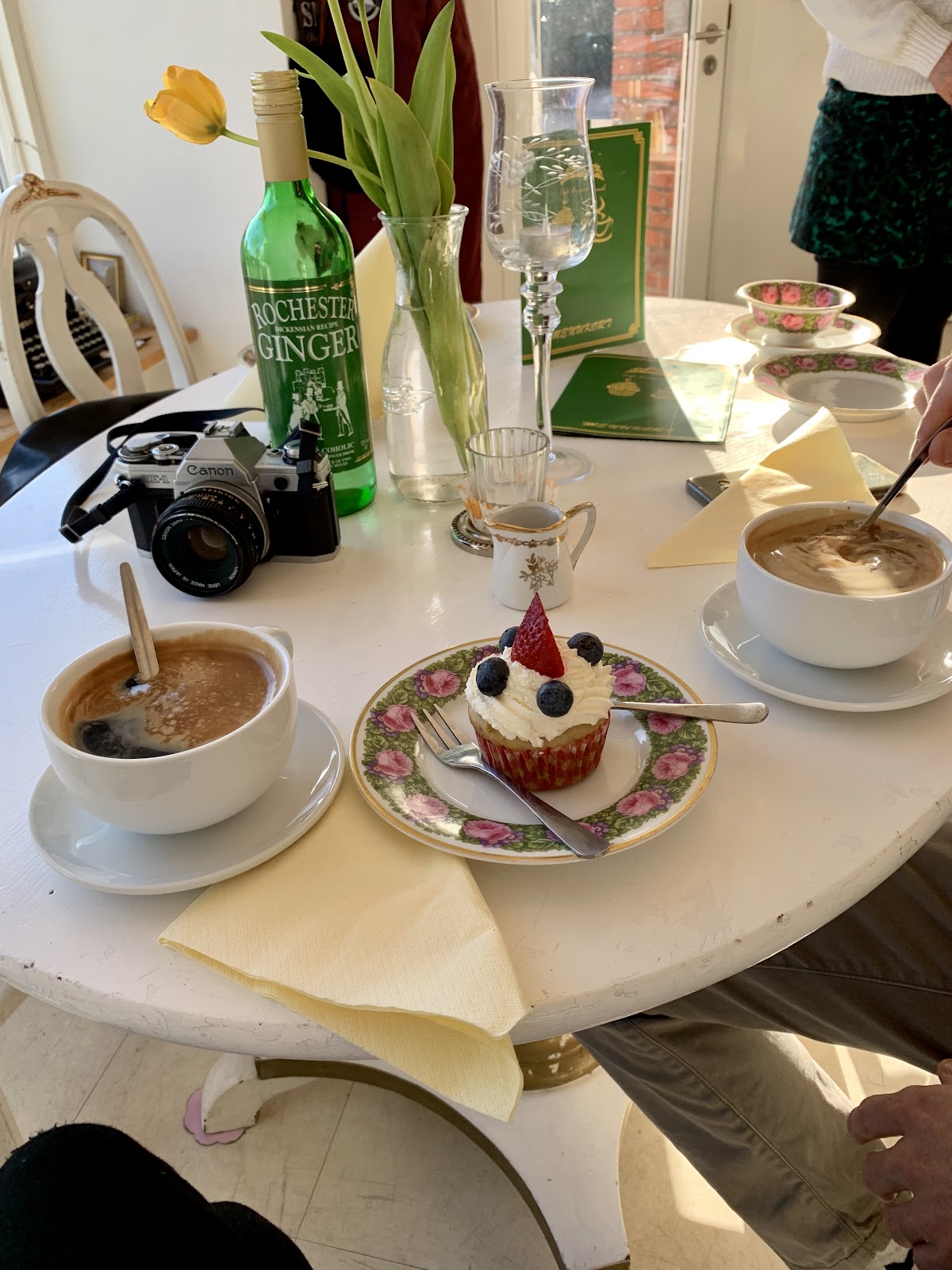Cafe Emmanuel interior