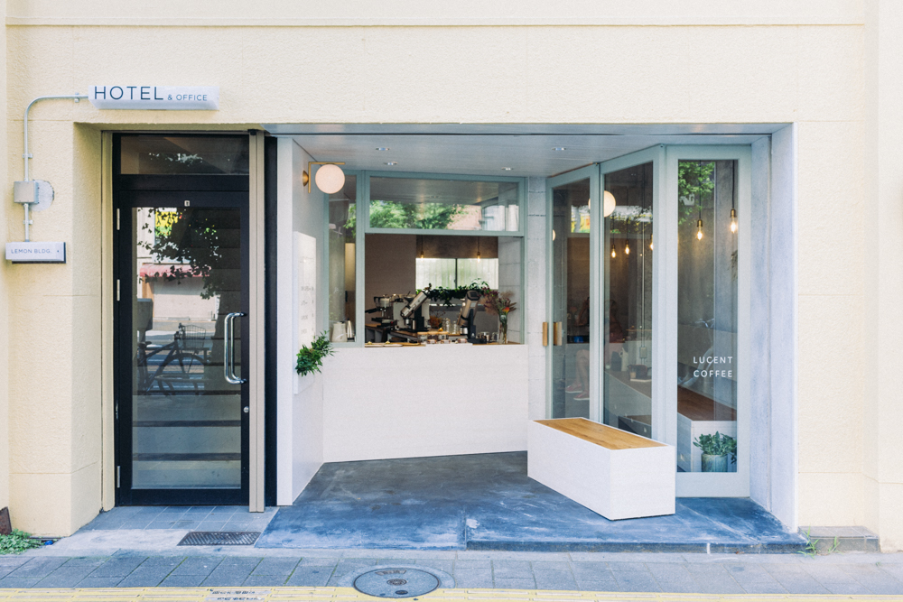 Lucent Coffee interior