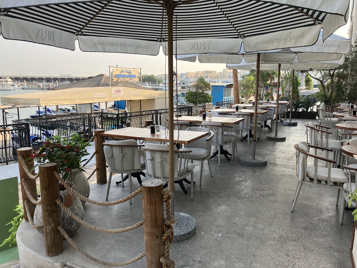 BRIX Café interior