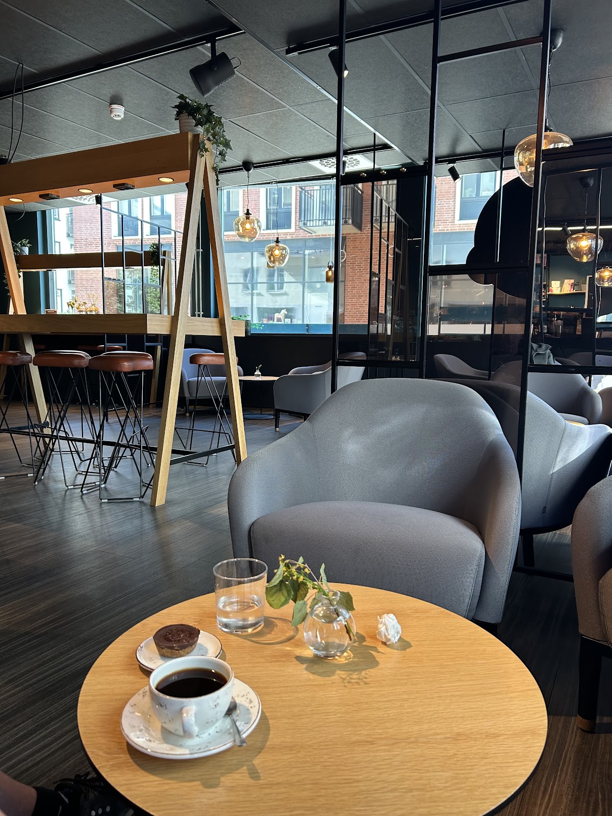 MittCafé interior