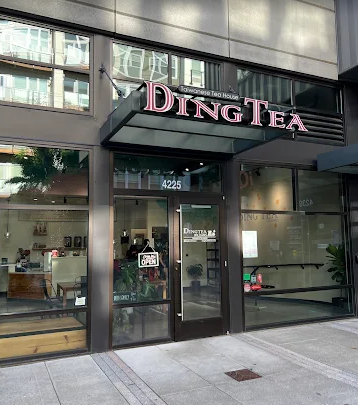 Ding Tea Williams interior