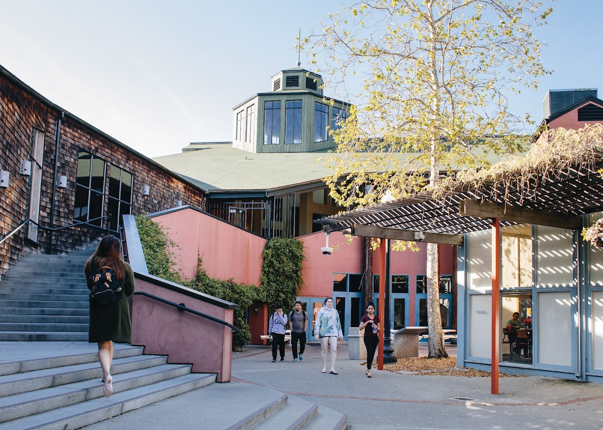 Photo of Foothill Dining