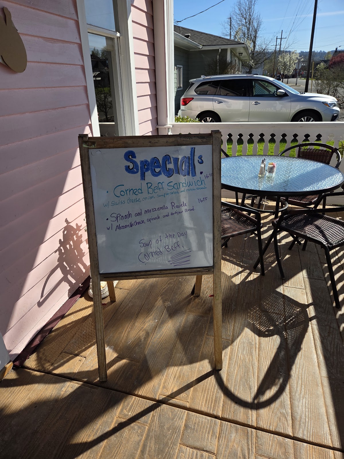 Pink House Cafe interior