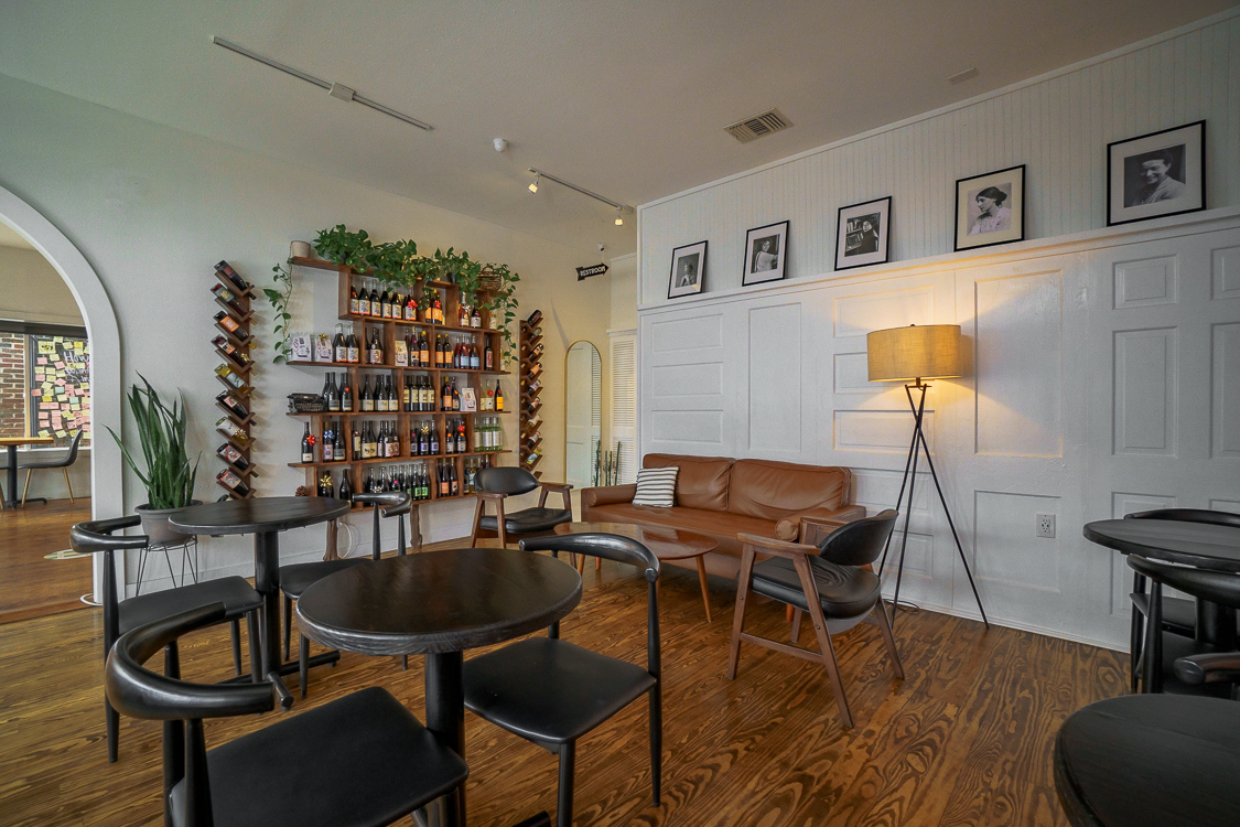 Poetic Republic Coffee and Wine Company interior