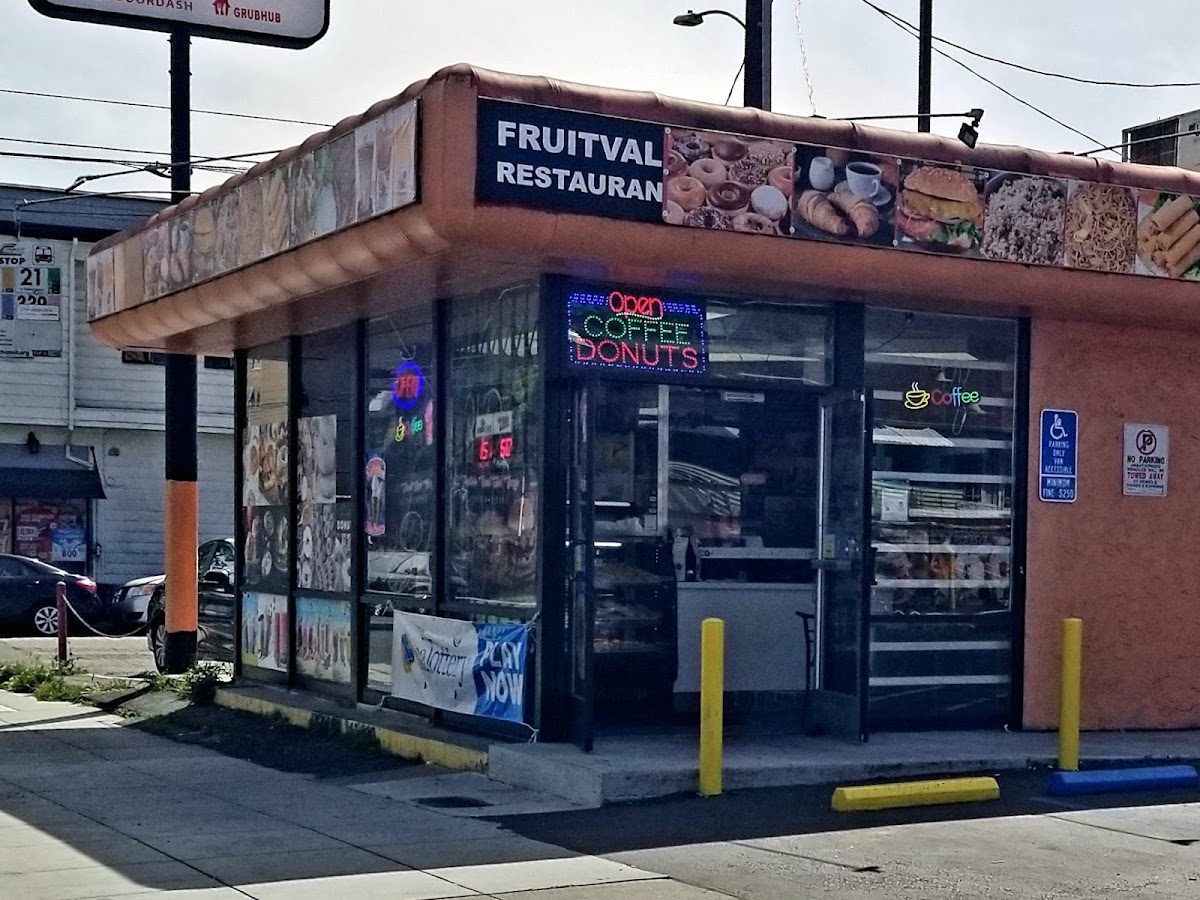 Photo of Fruitvale Donut & Burger