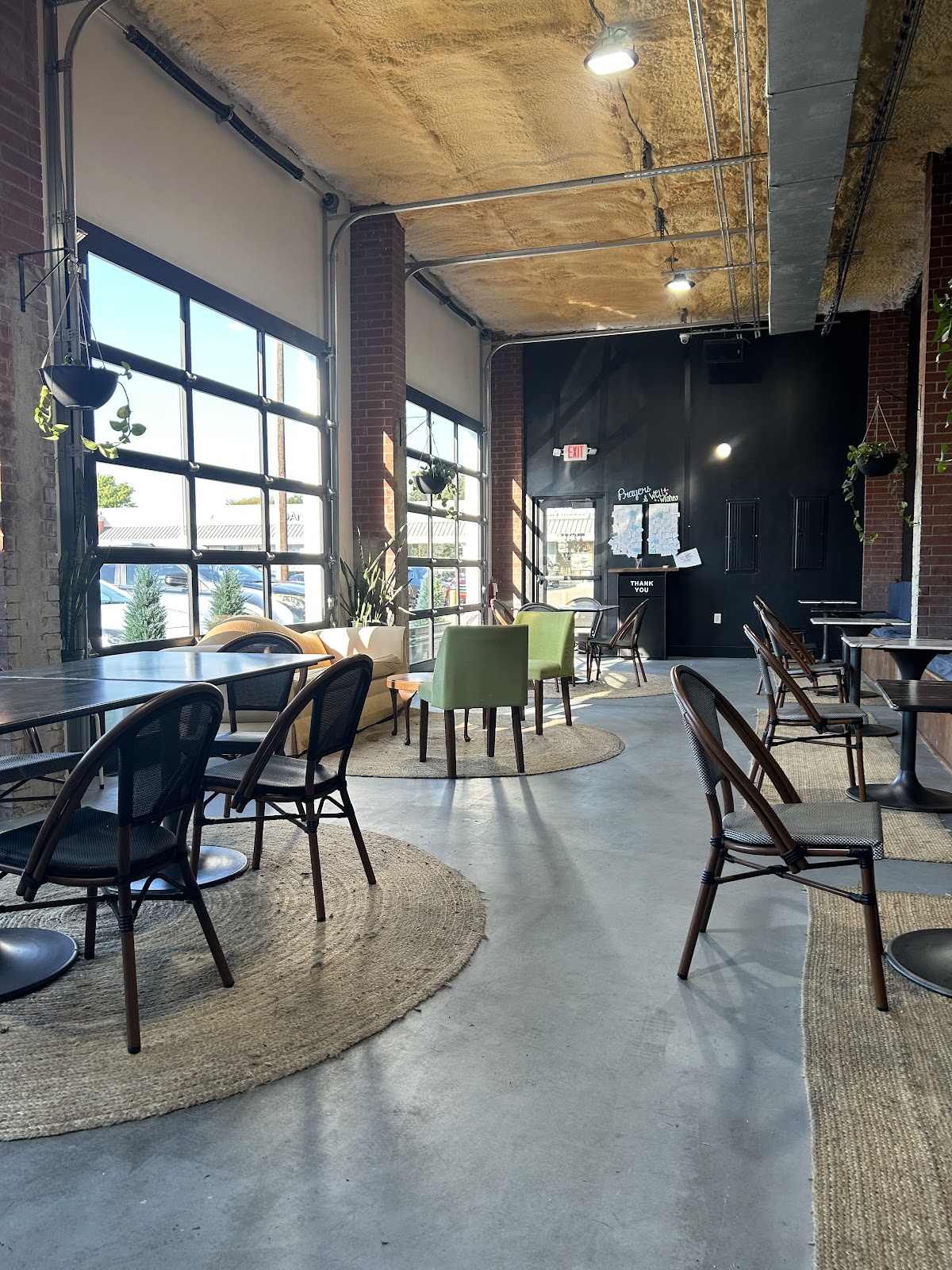 Townes Coffee interior