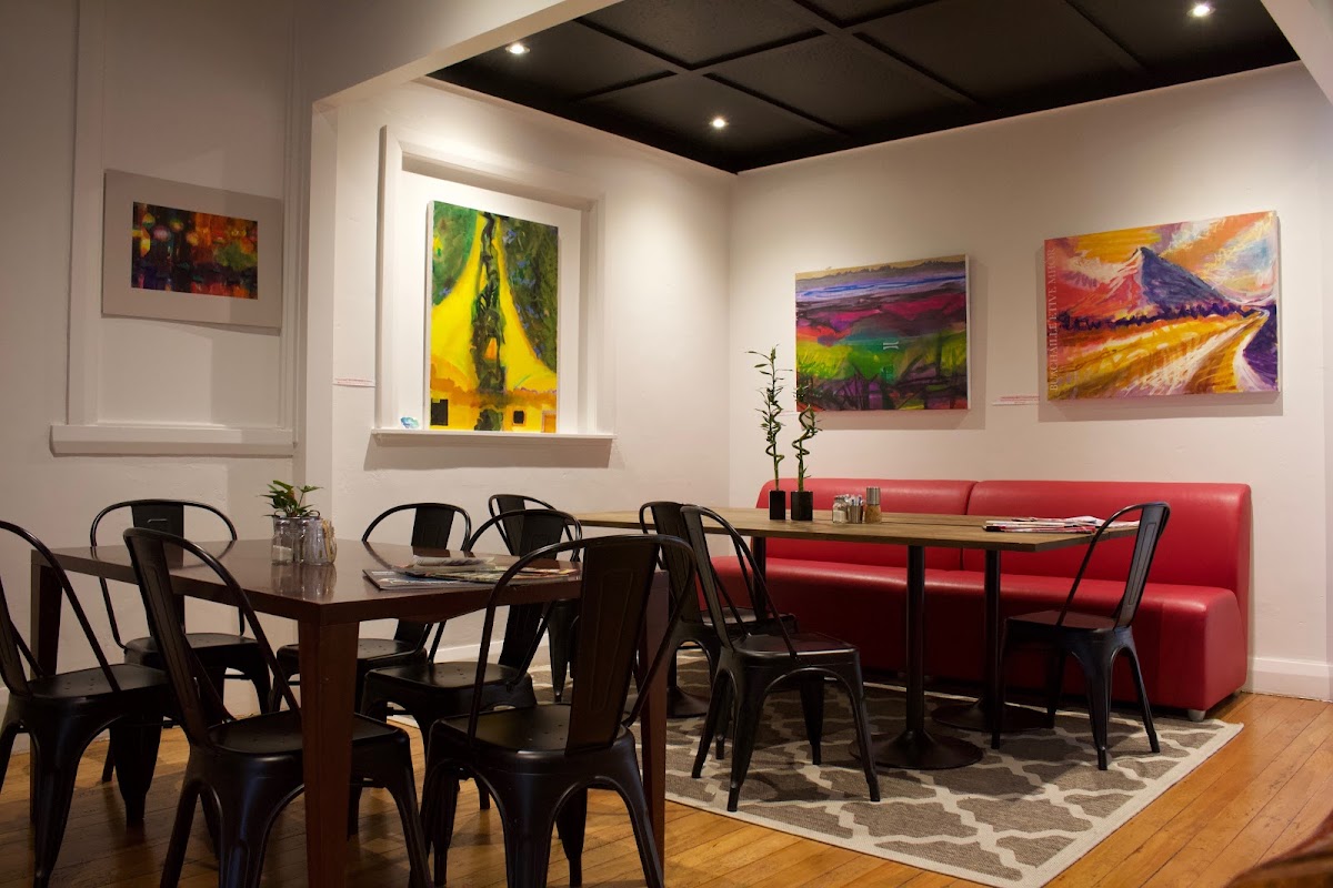 Defora Cafe interior