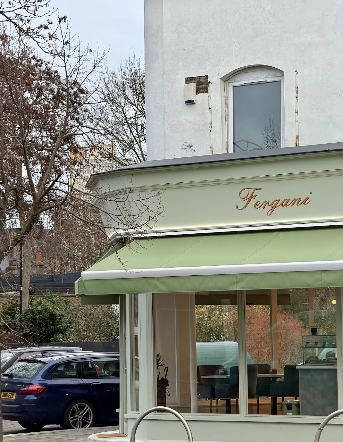 Fergani interior