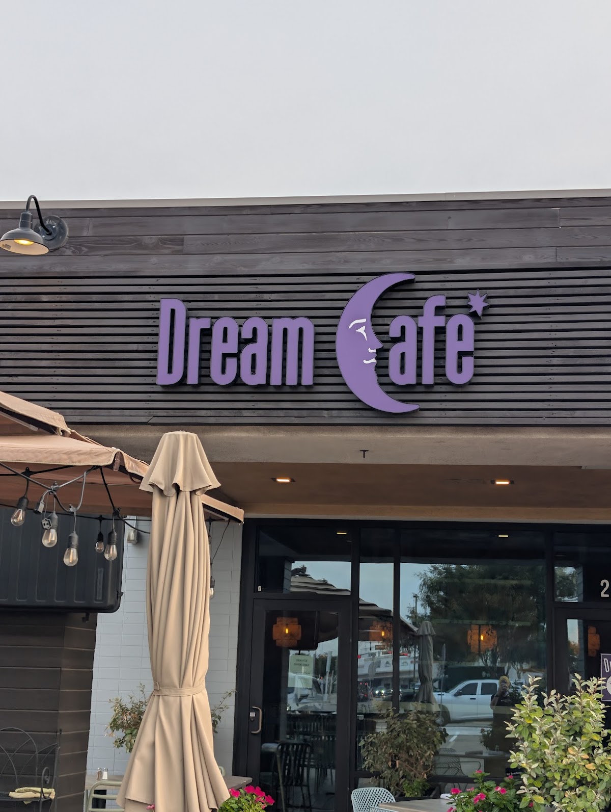 Dream Cafe interior
