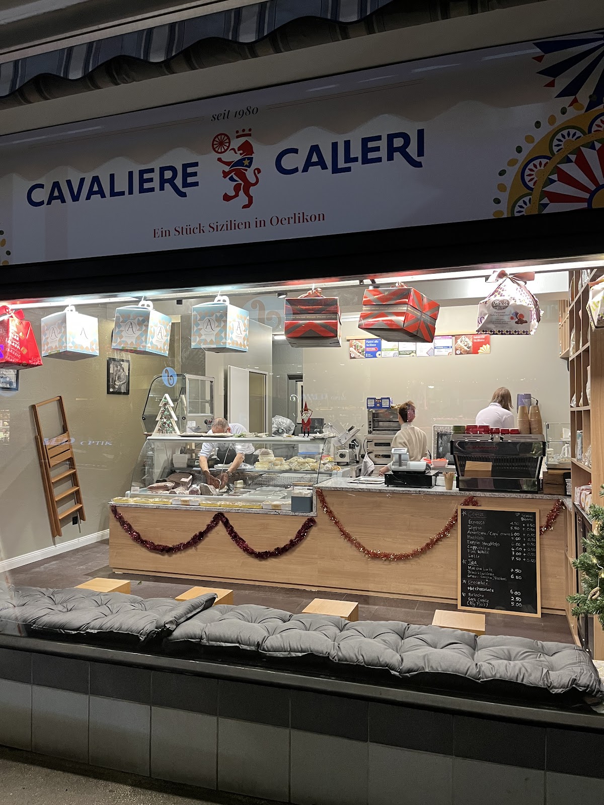 Cavaliere Calleri interior