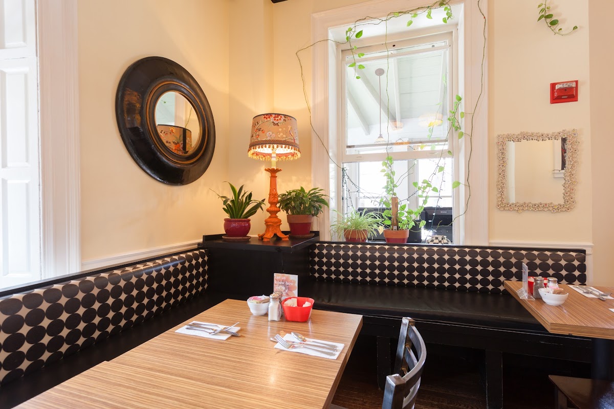 Sabrina's Cafe interior
