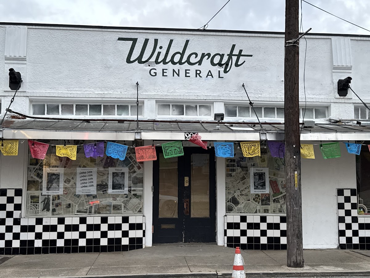 Wildcraft General interior