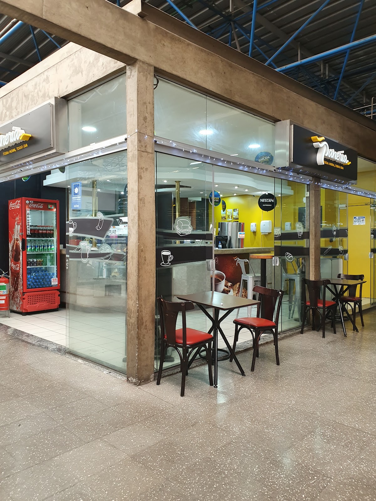 Paneria lanchonete interior