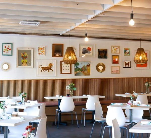 MJ's Cafe interior
