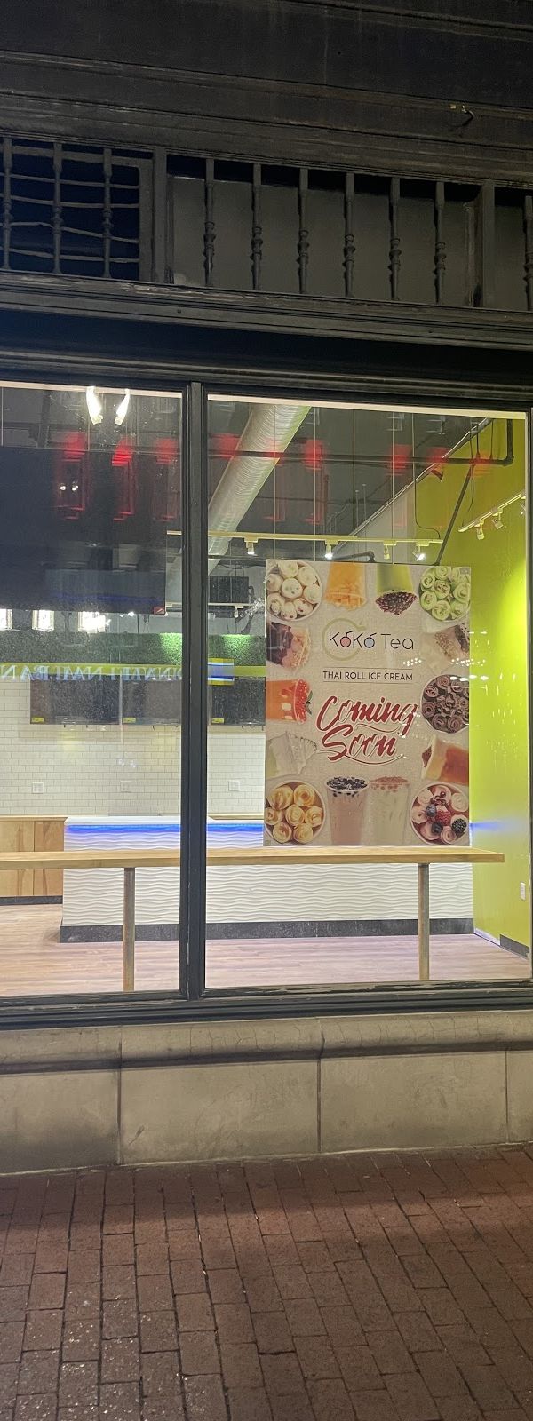 Koko Tea interior
