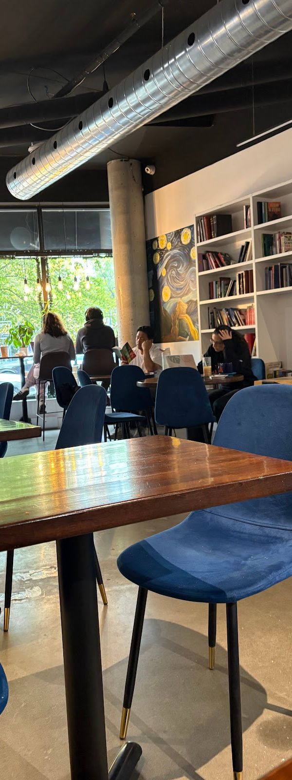 Biblio Cafe interior