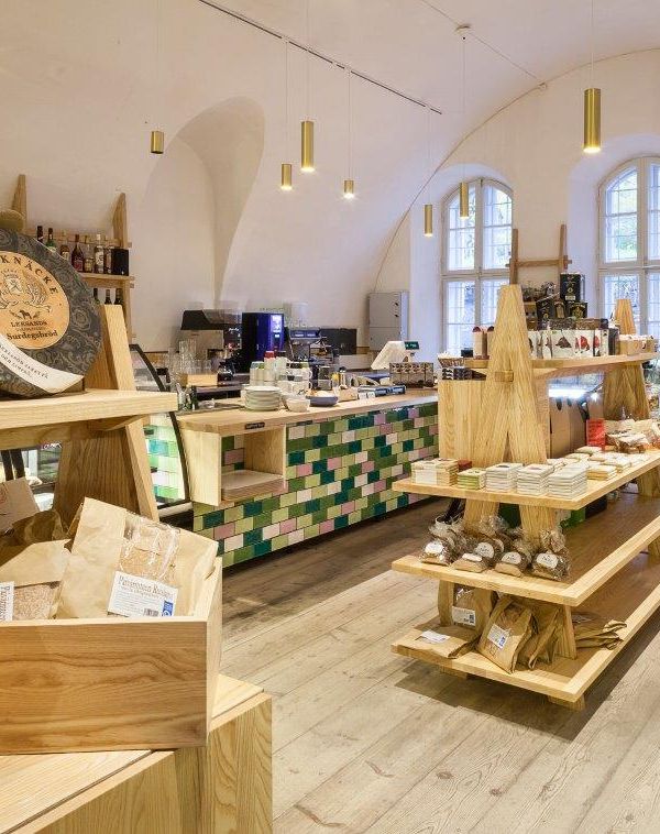 Viapori Deli and Cafe interior