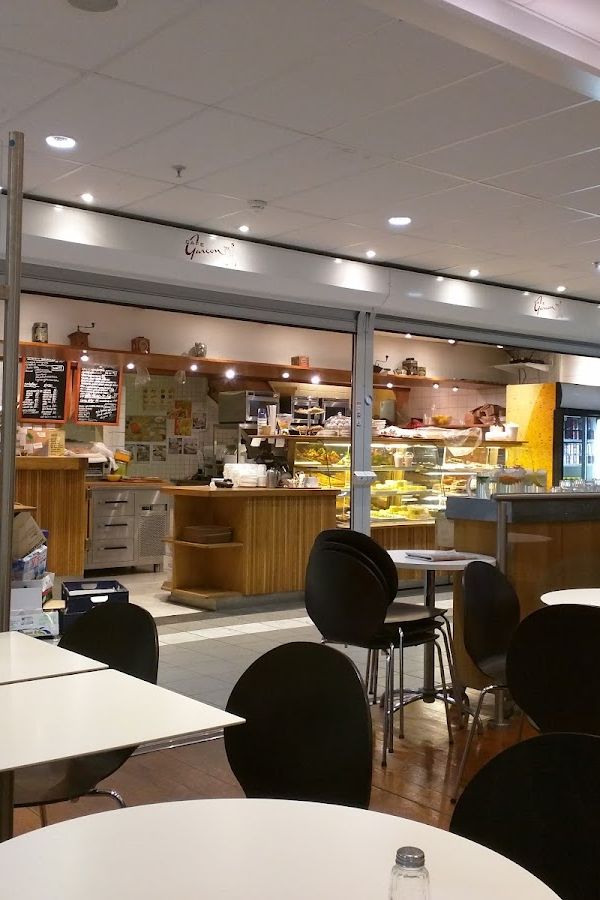 Globe lounge café interior