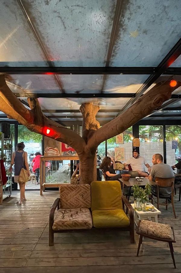 Cafe Shapira interior