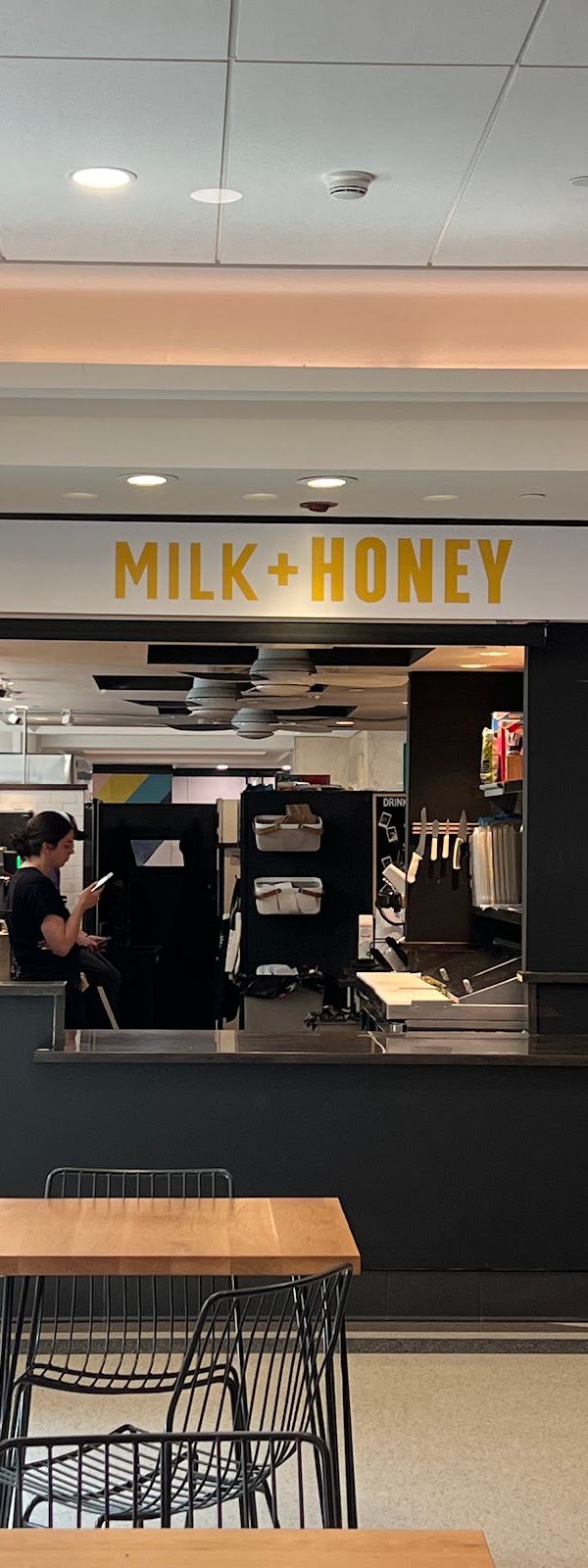 Milk and Honey interior