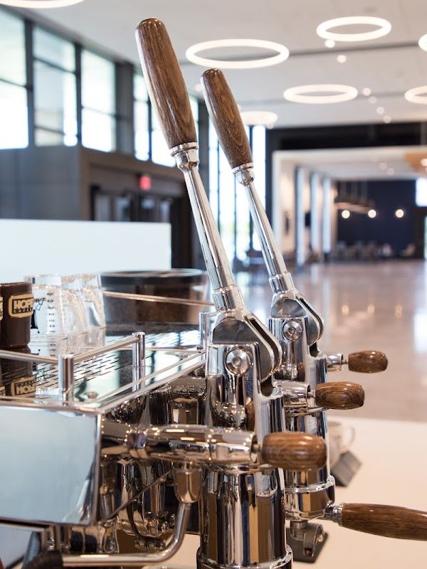 HOPE Coffee DTS interior
