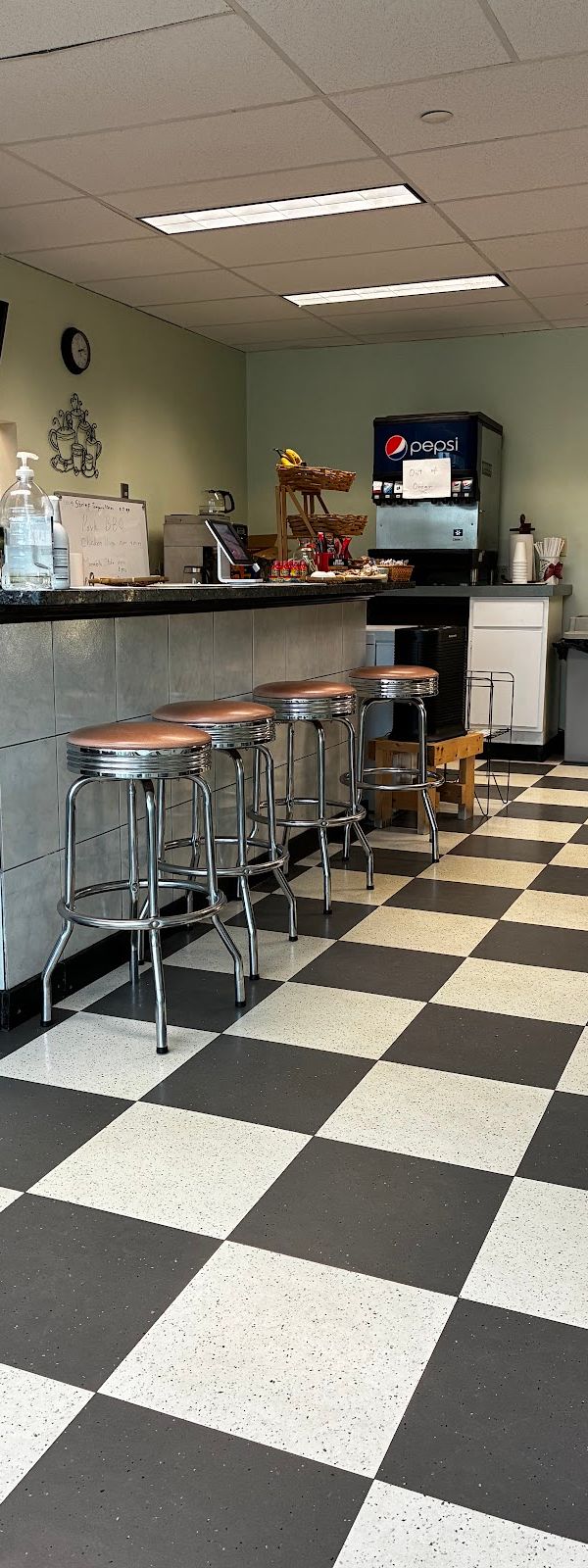 Flora's Cafe interior