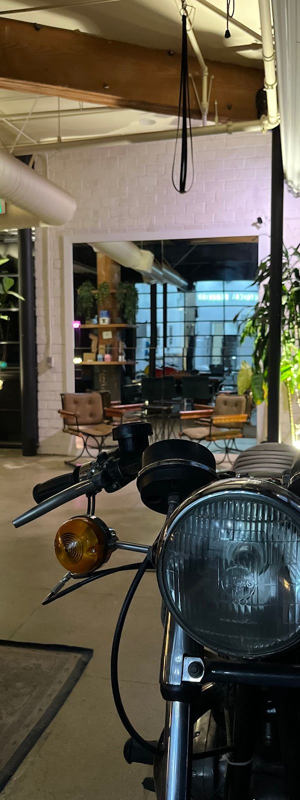 Etiquette Coffee interior