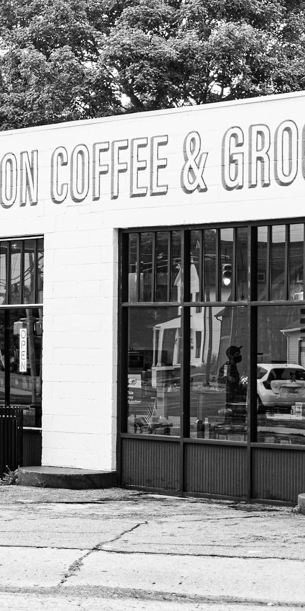 Amberson Coffee & Grocer interior