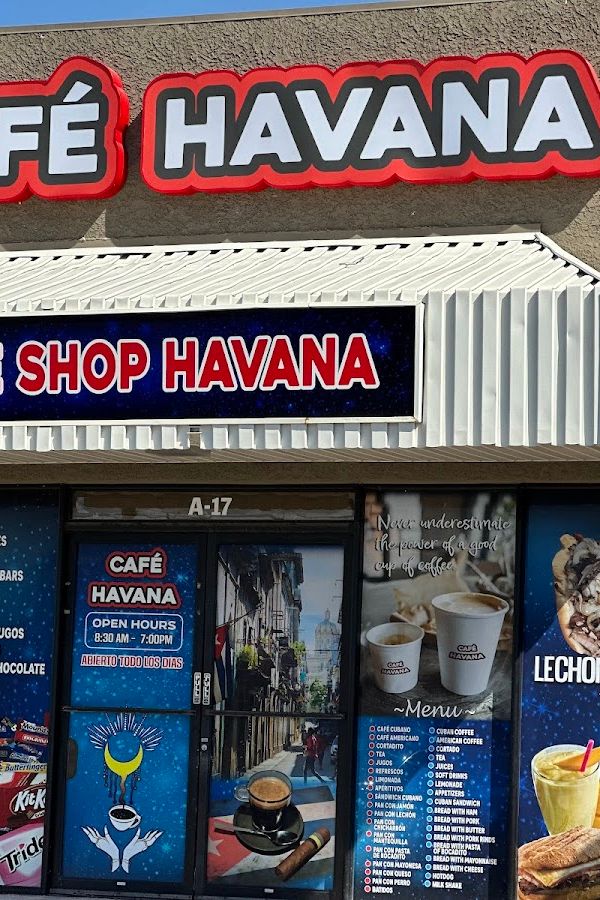 Café Havana interior