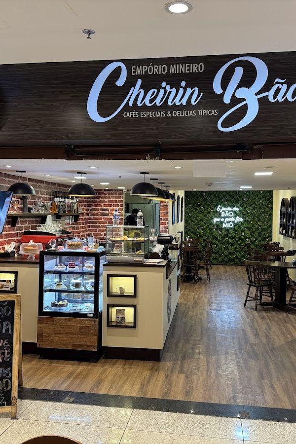 Cheirin Bão Bay market interior