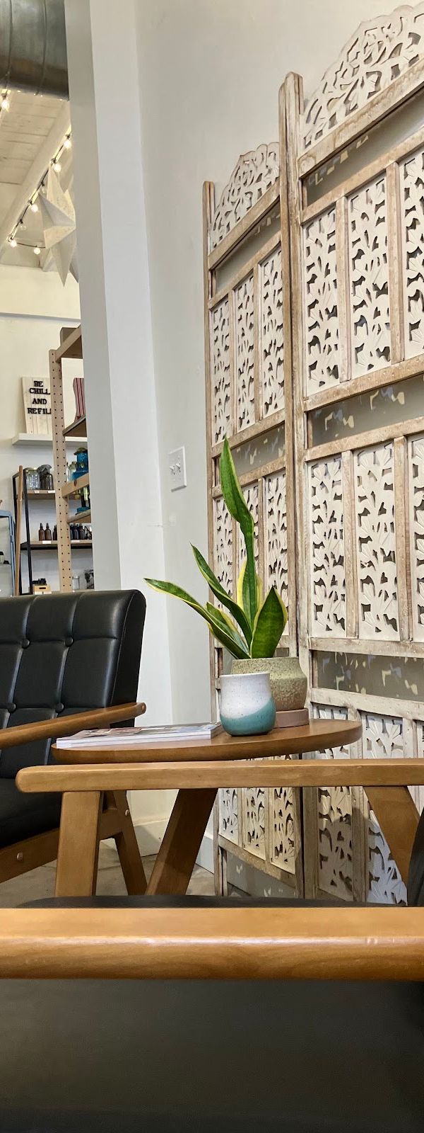 Sun Bear Specialty Coffee Roasters interior