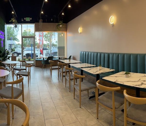 Ding Tea Orlando interior