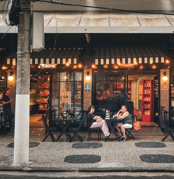 Bread and Etc interior