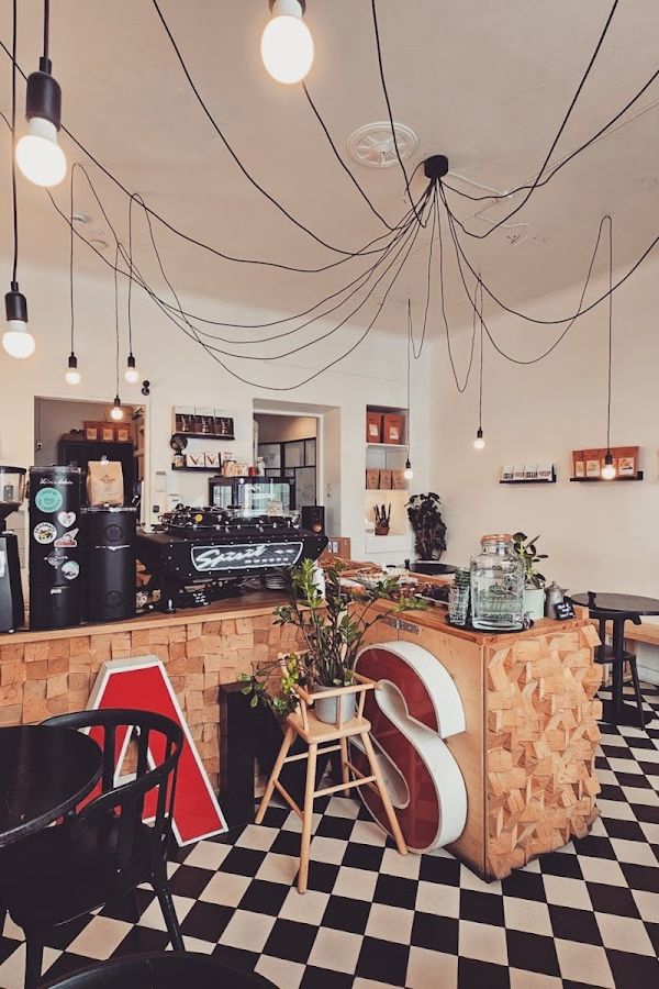 Rams Roasters interior