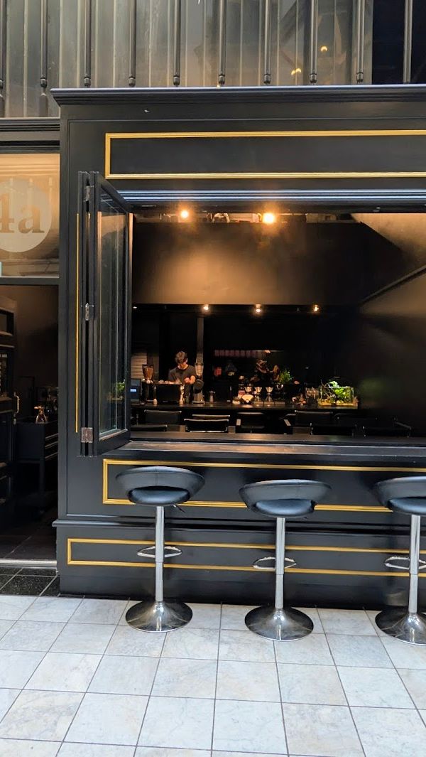 Slow Koi Manual Kohi Brew Bar interior