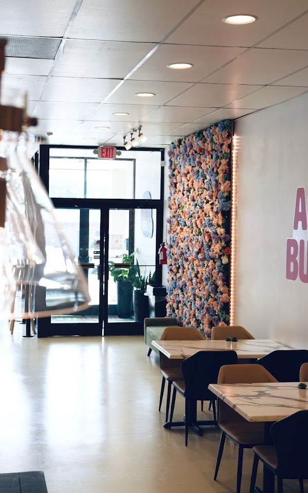 Kung Fu Tea interior