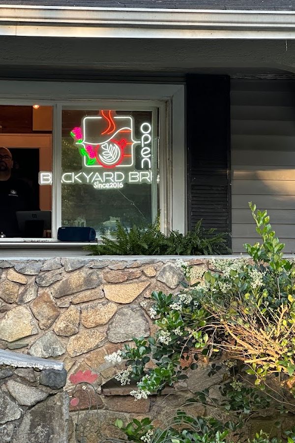 Backyard Brew interior