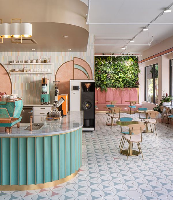 Paradeco Coffee Roasters interior