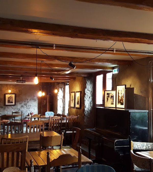 Café Rosenberg interior