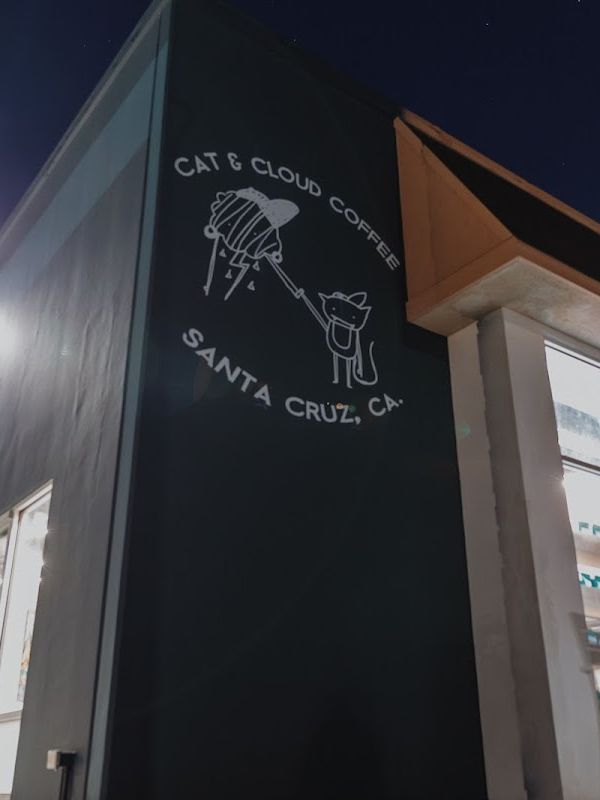 Cat and Cloud Coffee interior