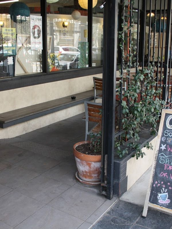 Chamblin's Uptown interior