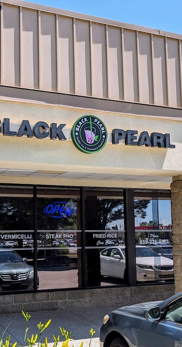 Black Pearl Bubble Tea interior