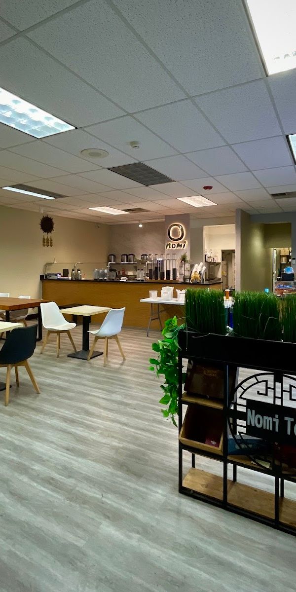 Nomi Tea interior